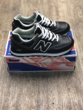 New Balance 574 черные (40-45)