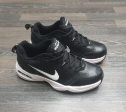 Nike Air Monarch черные с белым (40-44)