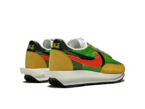 Nike Waffle Daybreak х Sacai зеленые-желто-оранжевые (40-44)